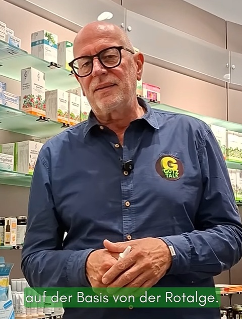 Apotheker Robert Götz beim GötzTalk in der Apotheke.