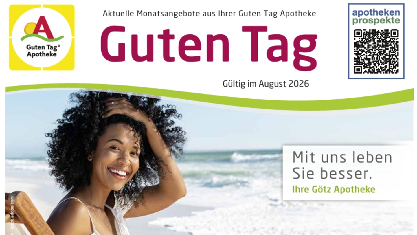 Titelseite des Angebotsflyers für August mit Frau am Meer